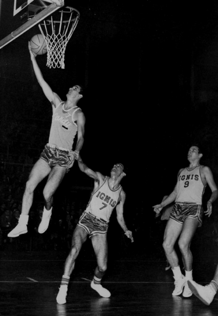 Zuccheri (7), Maggetti (7), Vittori(9) in Candy Bologna - Ignis Varese, Stagione 1965/66